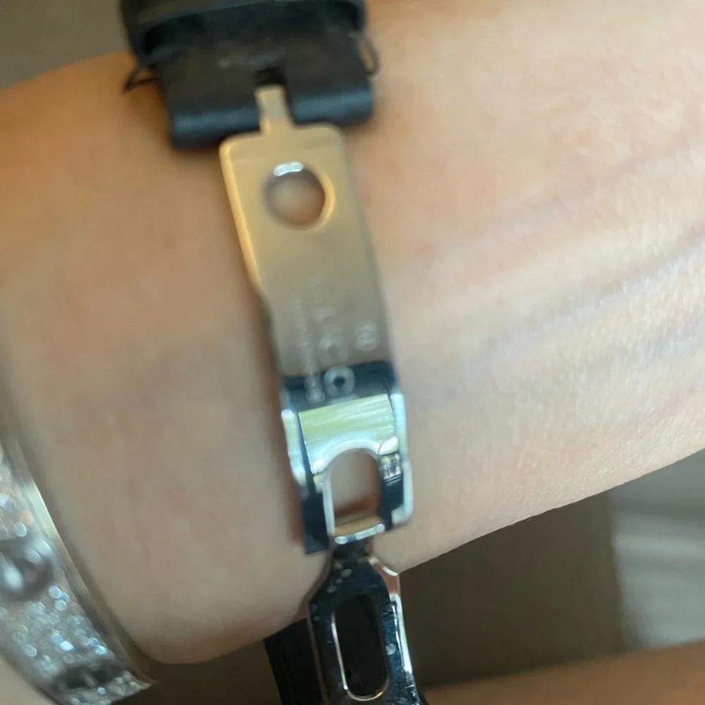 Gucci vintage stainless steel authentic watch. - Picture 5 of 8